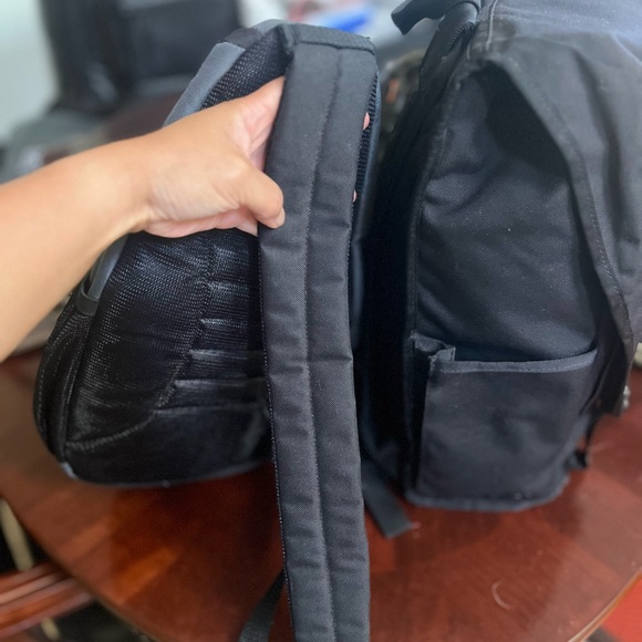 Tamrac 4276 Medium Sized Shoulder Camera/Lens / crossbody bag - Picture 8 of 9